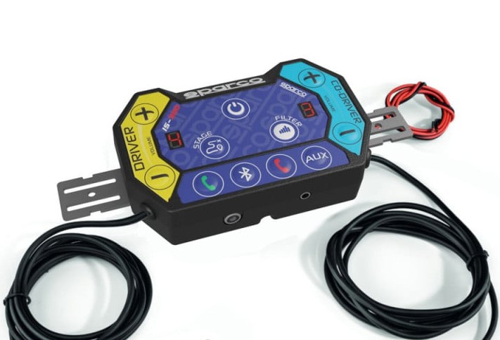 intercomunicador-digital-sparco-pro-is-300-conector-macho-nexus-sparco-pro-is-300